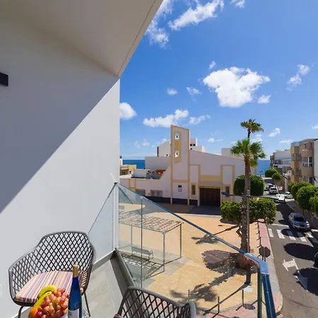 Triton By Canariasgetaway Telde Exterior photo